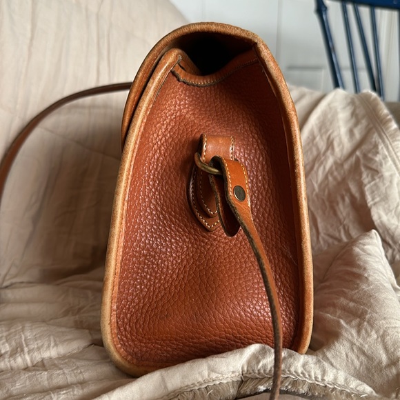 Vintage Dooney - Picture 4 of 6